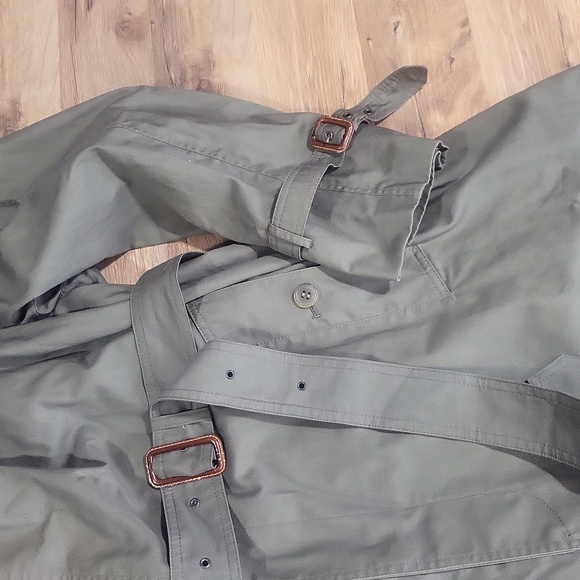 HERNO Army Green Made in Italy 100% Cotton Trench Coat -Leather Buckles - Picture 3 of 16